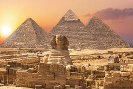 pyramids-of-giza Archaeology